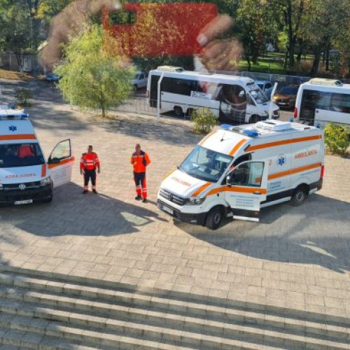 Trei persoane rănite în explozia din Sector 5, una în stare gravă