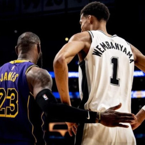 Victor Wembanyama a semnat prelungirea contractului cu San Antonio Spurs până în 2027