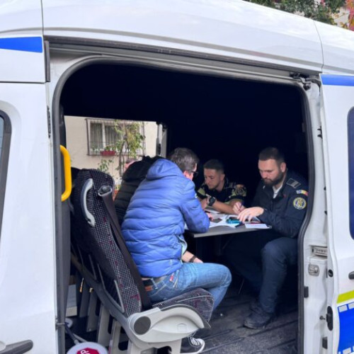 Poliția Capitalei eliberează autorizații pentru mașinile avariate în explozia de pe Calea Rahovei