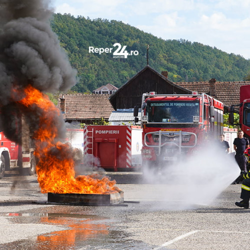 Pompierii din Caraș-Severin au intervenit în peste 30 de situații de urgență în weekend