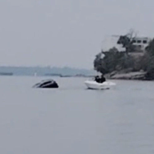 Mașină căzută în Dunăre după un moment de neatenție în portul Zimnicea