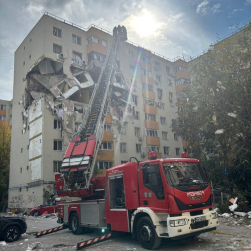 Intervenții în curs după explozia din cartierul Rahova