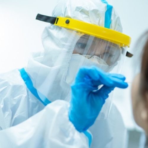 Scădere cu 28% a noilor cazuri de Covid-19 în România în ultima săptămână