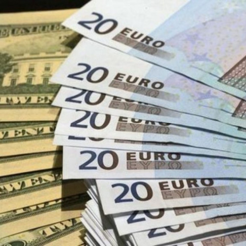 Leul se întărește după menținerea premierului Ilie Bolojan și creșterea dolarului