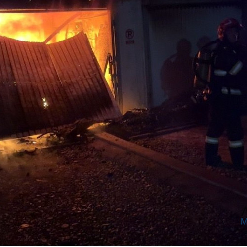 Incendiu la anexa Mânăstirii Sfânta Ana din Orșova stins de pompierii mehedințeni