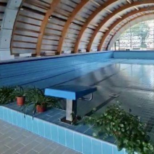 Bazin de înot închis la Dorohoi după investiție de peste un milion de euro