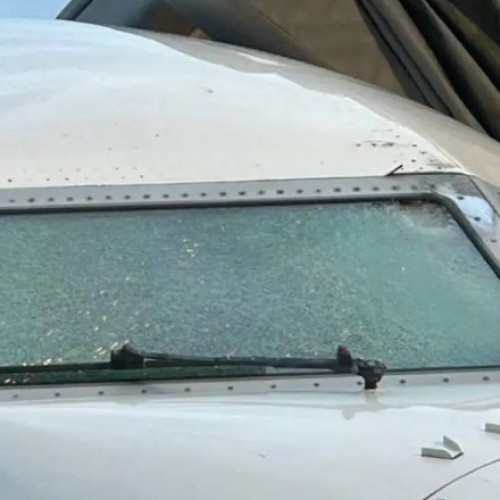 Un avion al United Airlines redirecționat după fisurarea parbrizului cockpitului