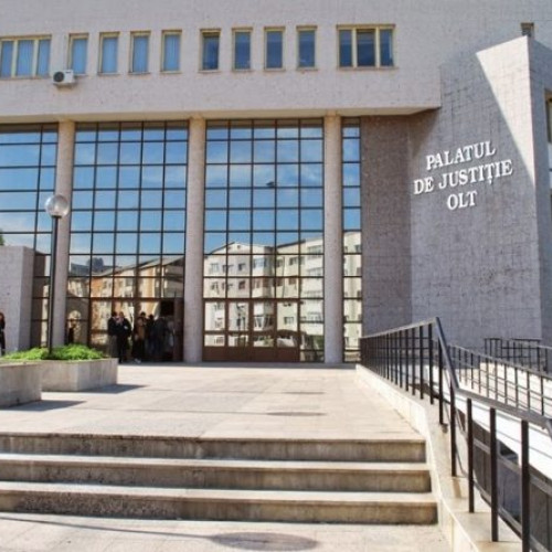 Judecătorii Tribunalului Olt încetează greva după decizia CCR privind pensiile speciale