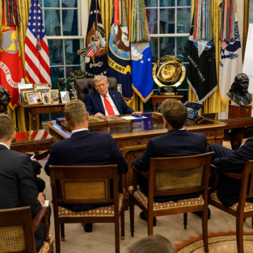 Donald Trump și tensiunile legate de hărțile frontului din Ucraina