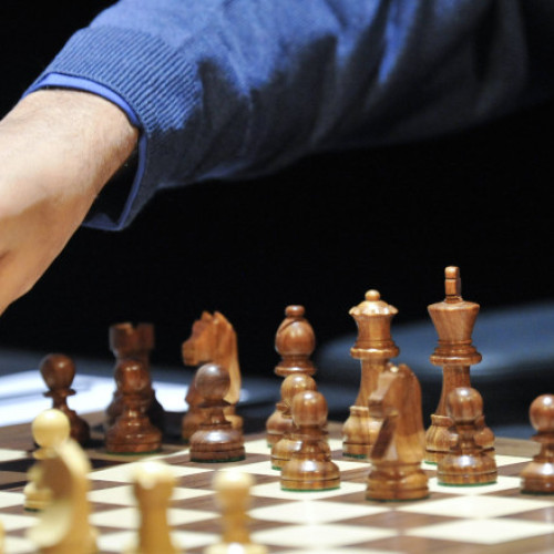 FIDE investighează declarațiile lui Kramnik după decesul marelui maestru Naroditsky