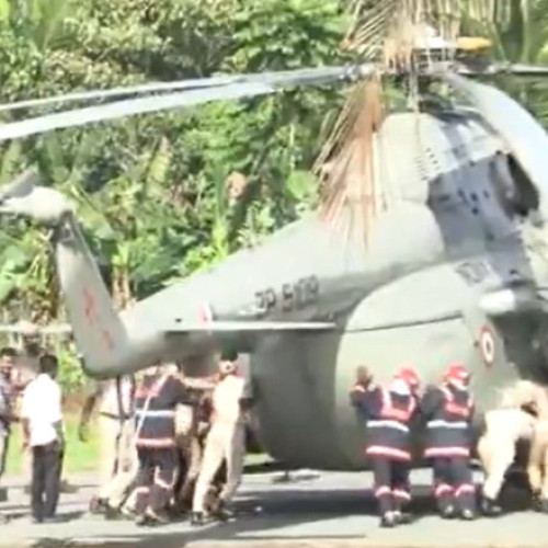 Roțile elicopterului președintei Indiei s-au blocat pe un heliport proaspăt betonat