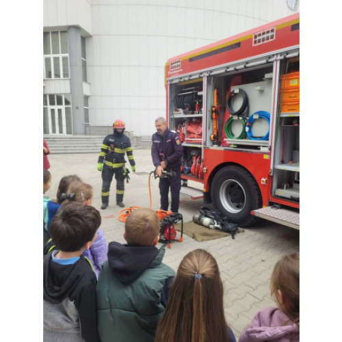 Preșcolarii și elevii din Bihor au participat la lecții de siguranță în cadrul Școlii Altfel