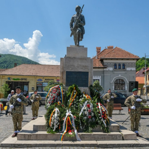 Ziua Armatei României va fi sărbătorită la Brașov printr-un ceremonial militar și religios