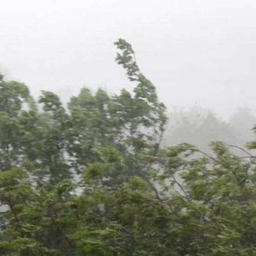 Cod galben de vânt puternic și vreme schimbătoare în aproape toată țara