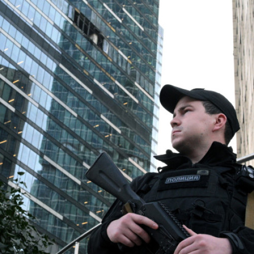 Atac cu drone în regiunea Moscovei lovește un bloc de locuințe și rănește cinci persoane