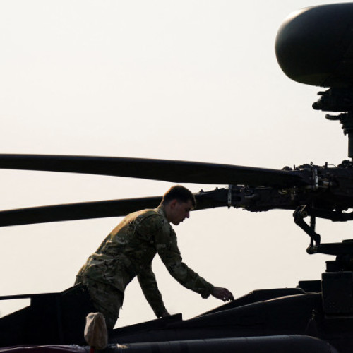 Un milionar bogat a donat 130 milioane de dolari pentru salariile militarilor americani