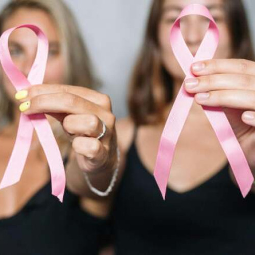 Mituri despre cancerul mamar desființate de medicii români pe platforma canceruldesan.ro
