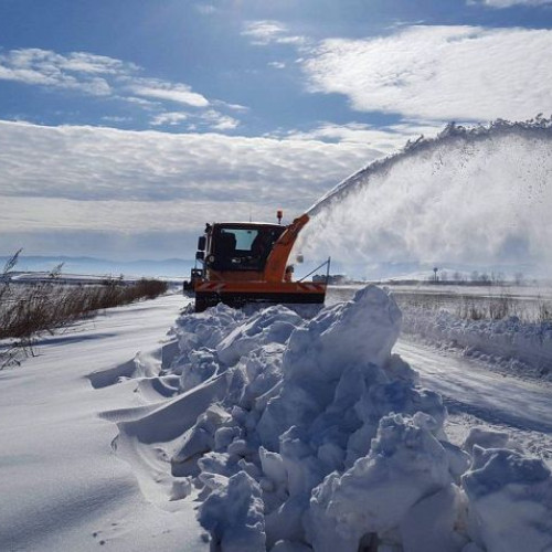 CJ Covasna a aprobat deszăpezirea drumurilor judeţene pentru iarna 2025-2026