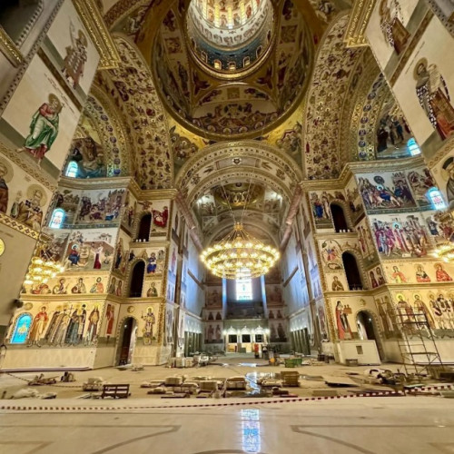 Catedrala Mântuirii Neamului, cel mai înalt lăcaș ortodox din lume, își deschide porțile sfințirii mozaicului