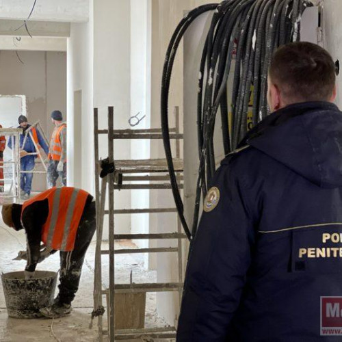 Deținuții din Botoșani muncesc pentru reconstrucția orașului și propria viață