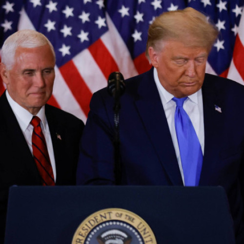 Donald Trump l-ar fi numit pe Mike Pence „laș” înainte de asaltul de la Capitoliu