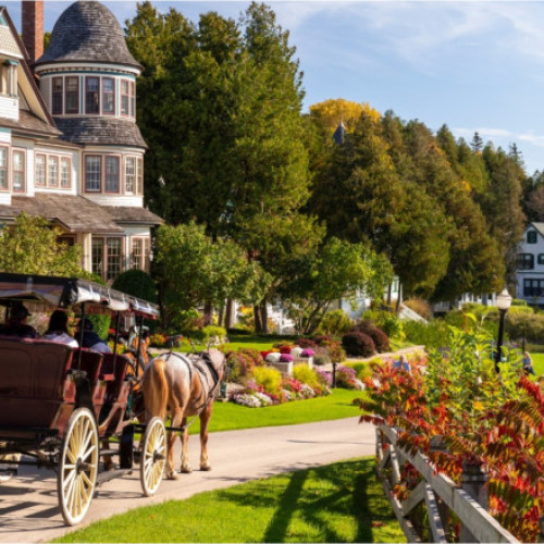 Insula Mackinac din Michigan interzice circulația mașinilor de peste un secol