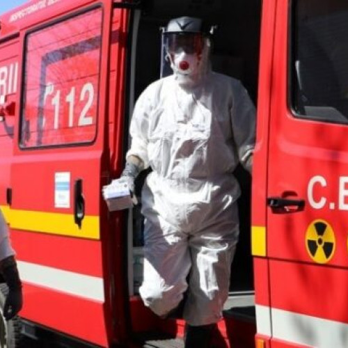 Fisurare conductă de gaze pe strada Aleea Înfrățirii din Slatina, intervenție în curs