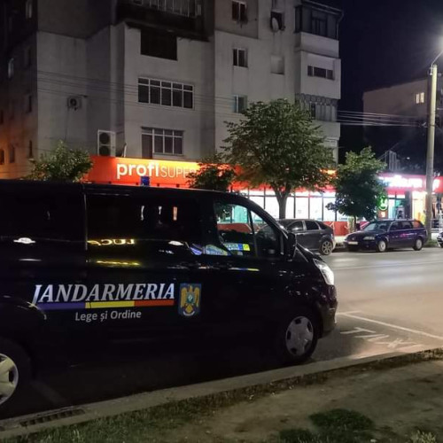 Tânăr prins cu droguri pe o stradă din municipiul Botoșani