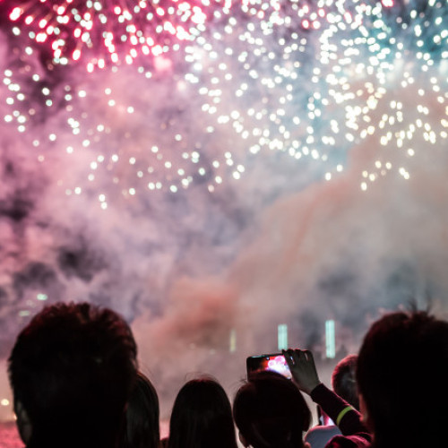 Guvernul permite primăriilor organizarea petrecerilor locale până la sfârșitul anului