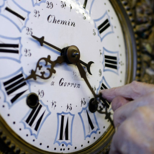 Parlamentul European solicită explicații pentru blocajul schimbării orei