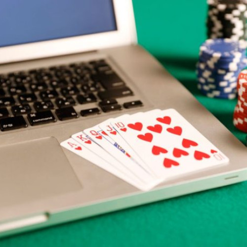 Cazinourile online adaugă turnee pentru o experiență de joc mai competitivă