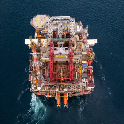 Aproape două treimi dintre români susțin livrarea de gaze Moldovei din Marea Neagră