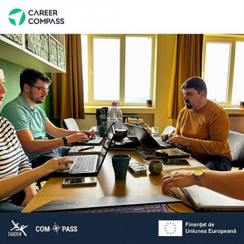 Proiect internațional sprijină 50 de tineri din România și Slovacia în orientarea profesională