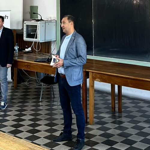 Universitatea „Alexandru Ioan Cuza” din Iași găzduiește o discuție despre misiunea planetară Hera