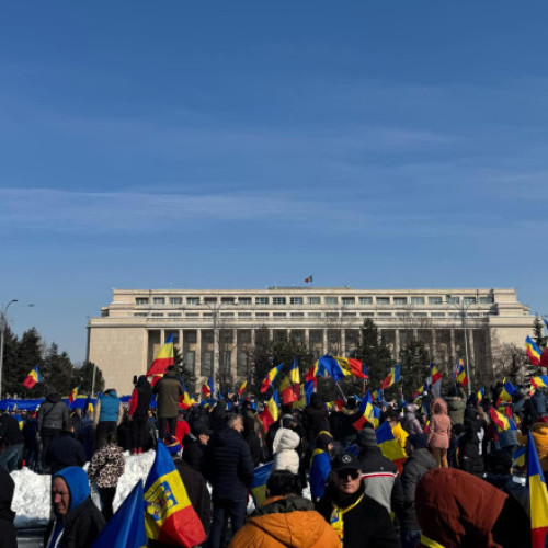 Protest în Piața Victoriei împotriva măsurilor de austeritate ale Guvernului