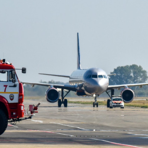 Trei aeroporturi din Moscova închise după atacuri repetate cu drone ucrainene