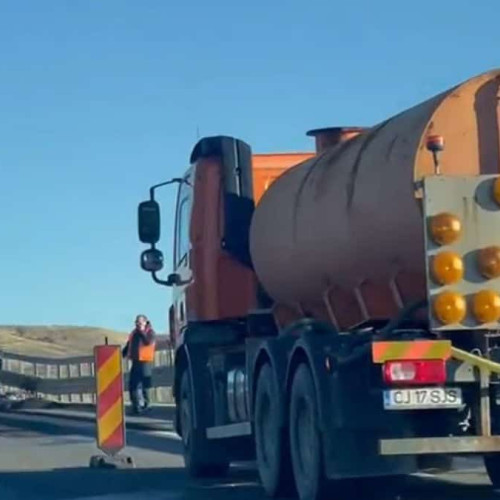 Denivelare gravă pe autostrada A10 Sebeș-Turda în apropiere de Turda