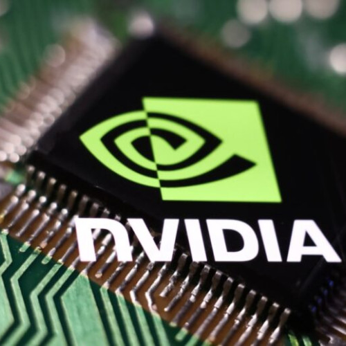 Nvidia se apropie de capitalizarea de 5.000 de miliarde de dolari, un prag fără precedent