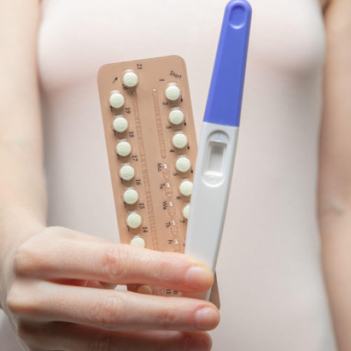 Pilula de a doua zi, disponibilă gratuit în farmacii în Anglia de miercuri