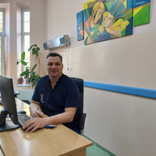 Ortopedia pediatrică din Sibiu, tot mai solicitată din cauza aglomerației și nemulțumirilor părinților