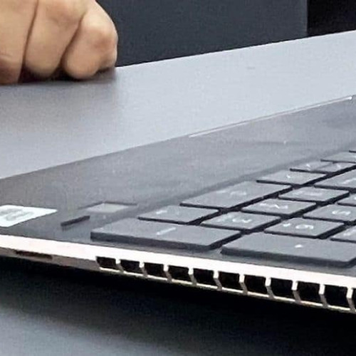 Românii plănuiesc cumpărături tot mai bine pentru Black Friday 2025