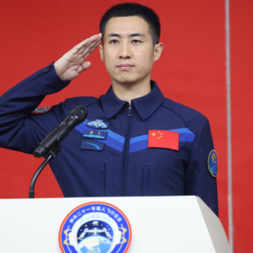 Cel mai tânăr astronaut chinez va participa la misiunea spaţială Shenzhou-21