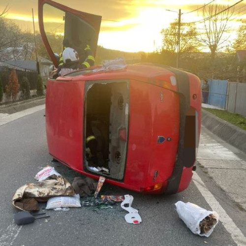 Accident rutier în comuna Măgura, o persoană rănită și transportată la spital