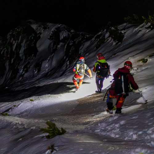 Copil dispărut pe traseul spre Vârful Omu găsit de meteorolog