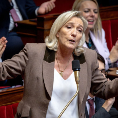 Adunarea Națională a Franței adoptă o rezoluție propusă de Rassemblement National