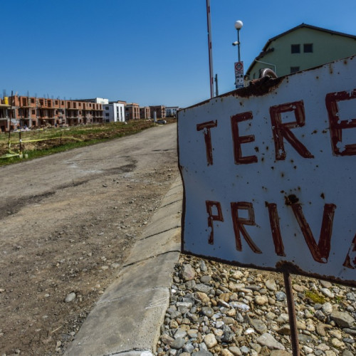 Consilierii din Cisnădie resping preluarea unor terenuri din Cartierul Arhitecților