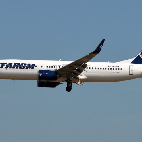 TAROM oferă bilete promoționale pentru zborurile interne în România
