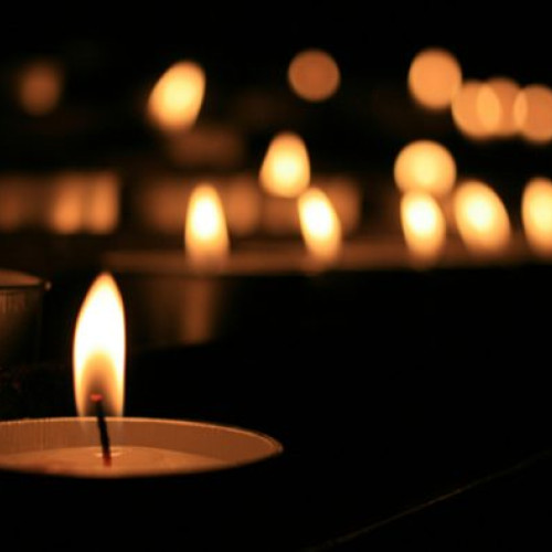 Credincioșii din Mesteacăn comemorează morții cu parastase la două cimitire