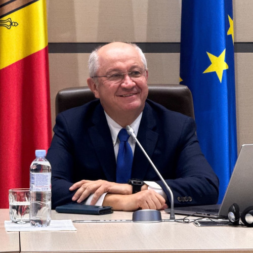 Guvernul condus de Alexandru Munteanu a primit votul de încredere în Parlamentul Moldovei