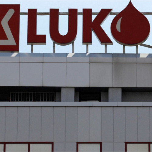 Bulgaria analizează o cerere de derogare de la sancțiunile americane împotriva Lukoil